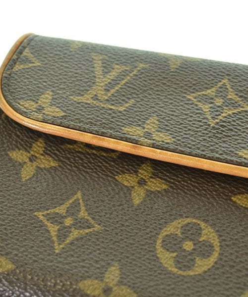 LOUIS VUITTON กระเป๋าสะพาย