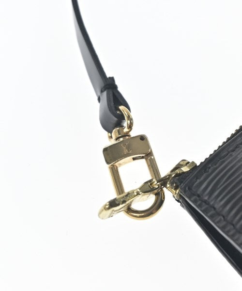 LOUIS VUITTON กระเป๋า