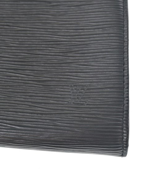 LOUIS VUITTON กระเป๋า
