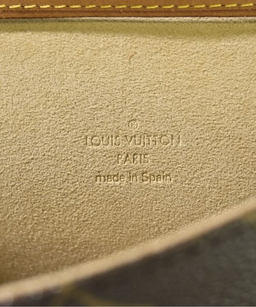 LOUIS VUITTON กระเป๋าสะพาย
