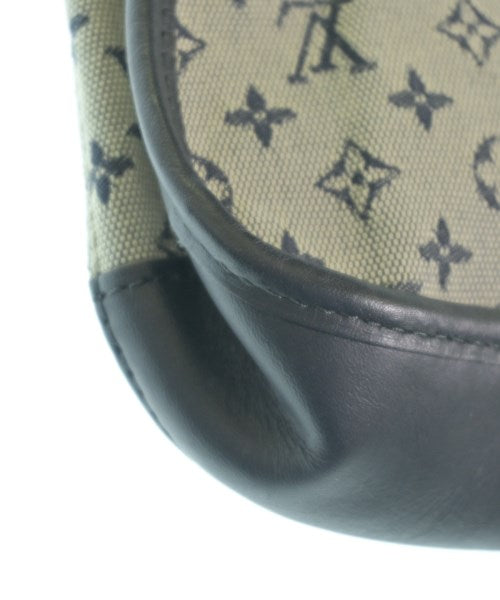 LOUIS VUITTON กระเป๋าสะพาย