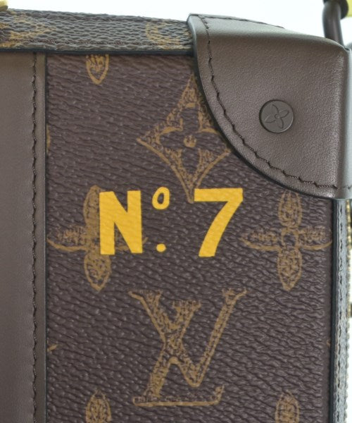 LOUIS VUITTON กระเป๋าสะพาย