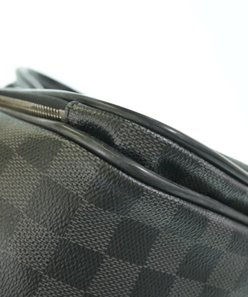 LOUIS VUITTON กระเป๋าธุรกิจ