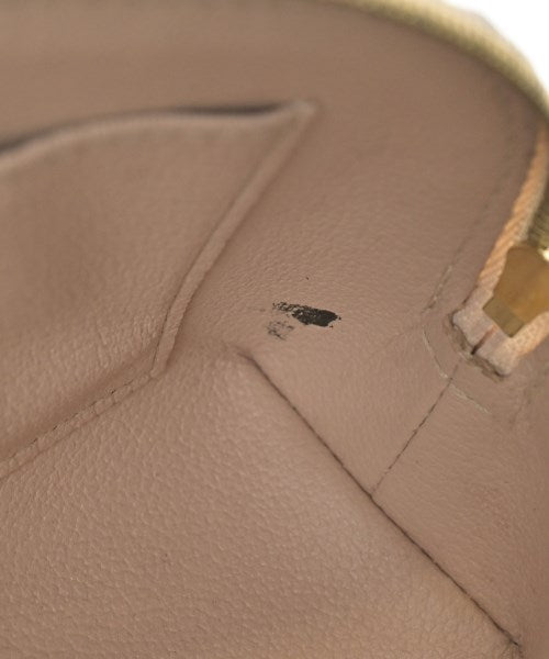 LOUIS VUITTON กระเป๋า