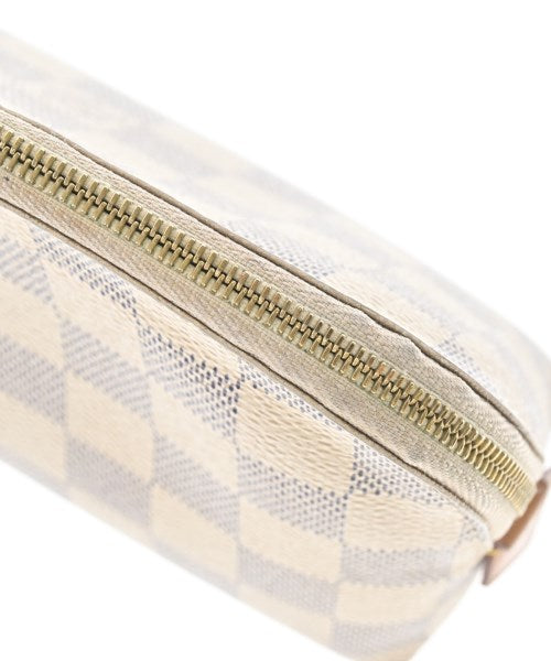 LOUIS VUITTON กระเป๋า