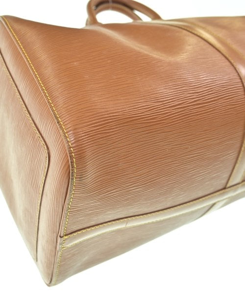 LOUIS VUITTON กระเป๋าใส่อุปกรณ์ขนาดใหญ่