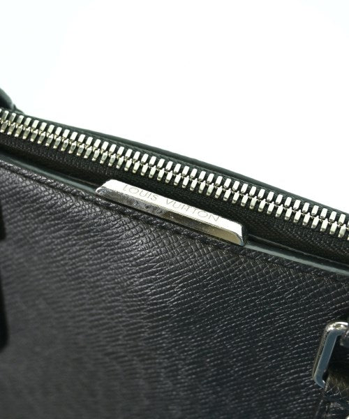 LOUIS VUITTON กระเป๋าธุรกิจ