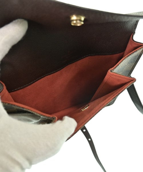 LOUIS VUITTON กระเป๋าสะพาย