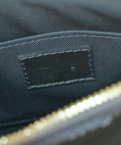 LOUIS VUITTON กระเป๋าสะพาย