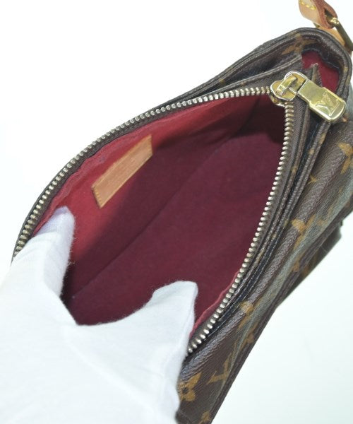 LOUIS VUITTON กระเป๋าสะพาย