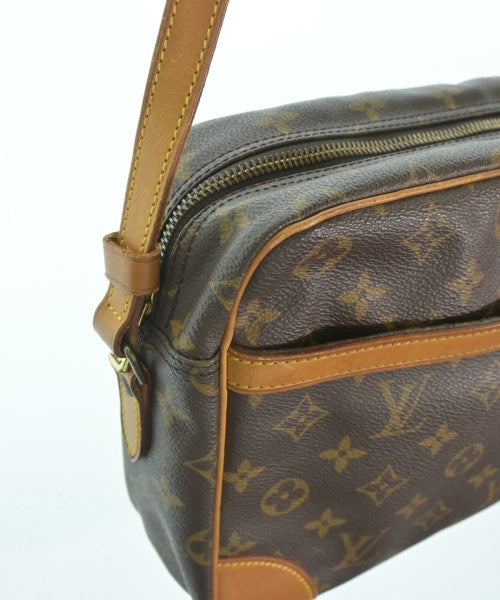 LOUIS VUITTON กระเป๋าสะพาย