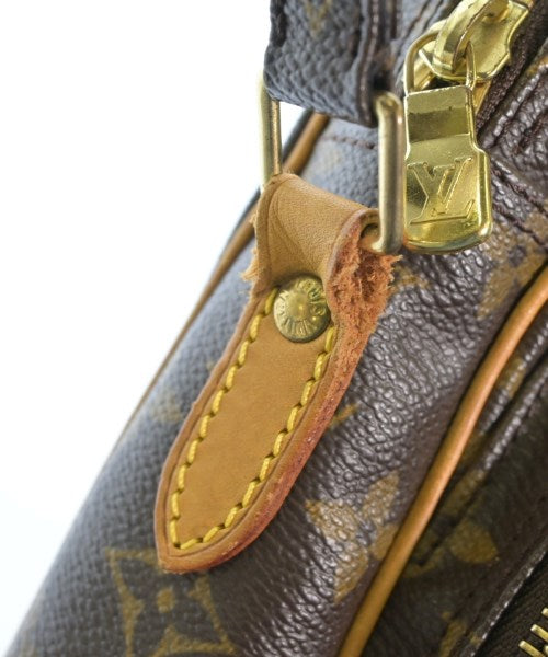 LOUIS VUITTON กระเป๋าสะพาย