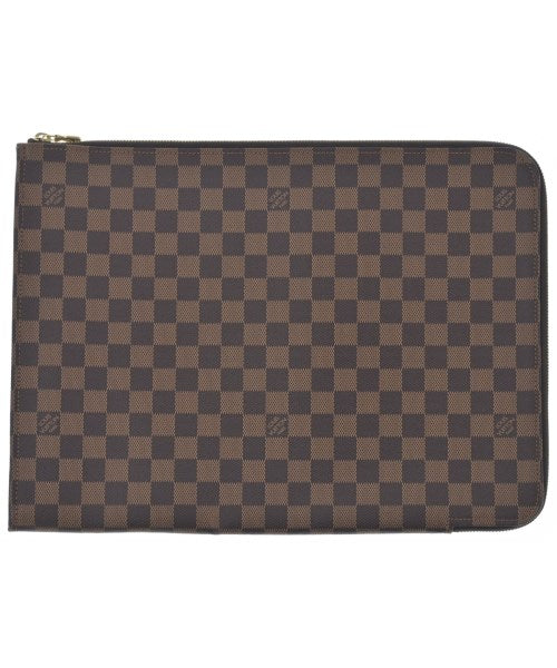LOUIS VUITTON คลัตช์