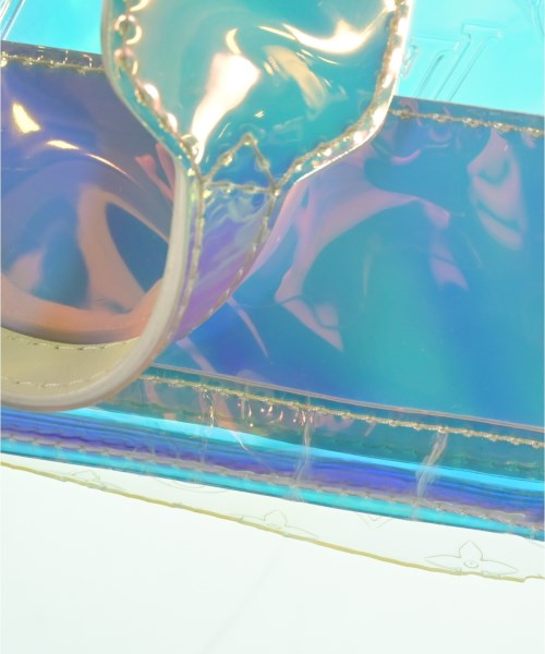 LOUIS VUITTON เป้สะพายหลัง