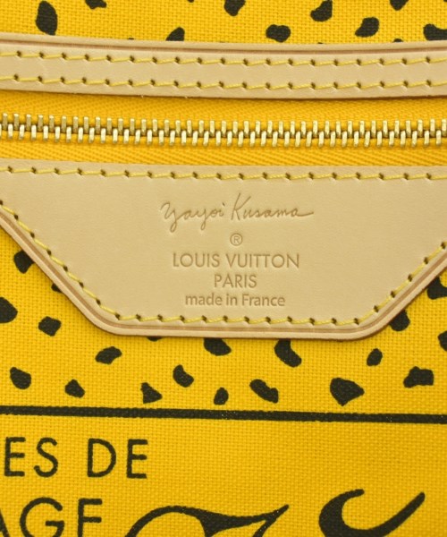 LOUIS VUITTON กระเป๋าถือขนาดใหญ่