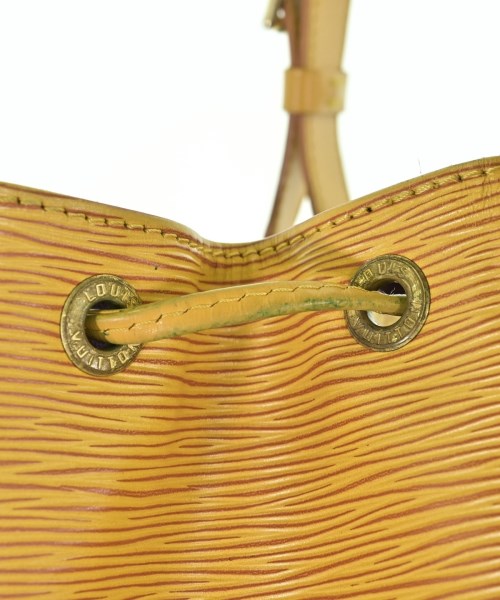 LOUIS VUITTON กระเป๋าสะพาย