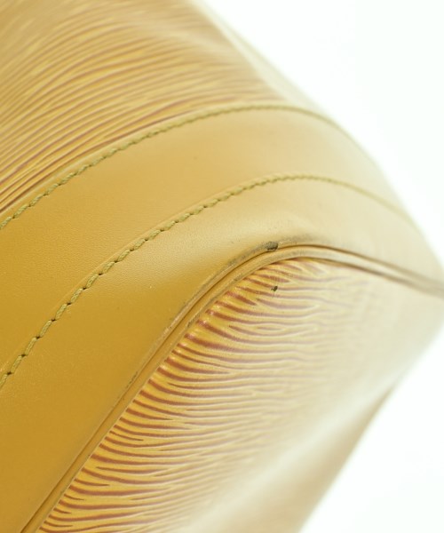LOUIS VUITTON กระเป๋าสะพาย