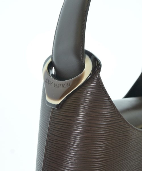 LOUIS VUITTON กระเป๋าสะพาย