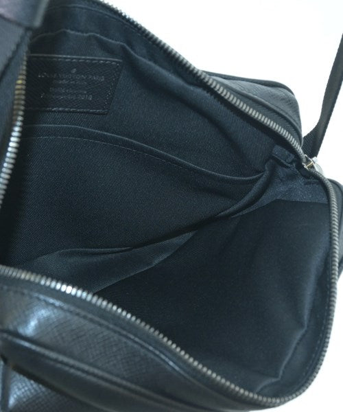 LOUIS VUITTON กระเป๋าสะพาย