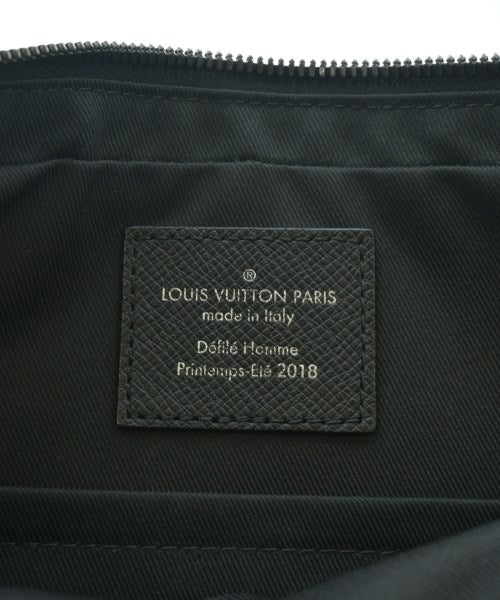 LOUIS VUITTON กระเป๋าสะพาย