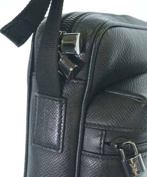 LOUIS VUITTON กระเป๋าสะพาย