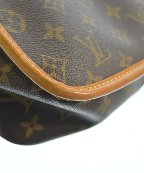 LOUIS VUITTON กระเป๋าสะพาย