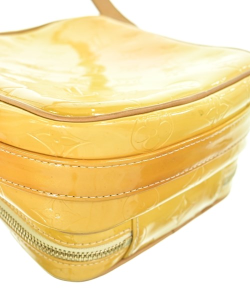 LOUIS VUITTON กระเป๋าสะพาย