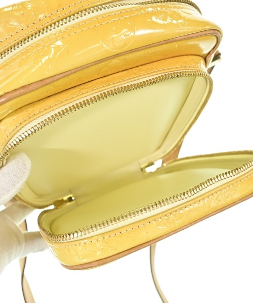 LOUIS VUITTON กระเป๋าสะพาย