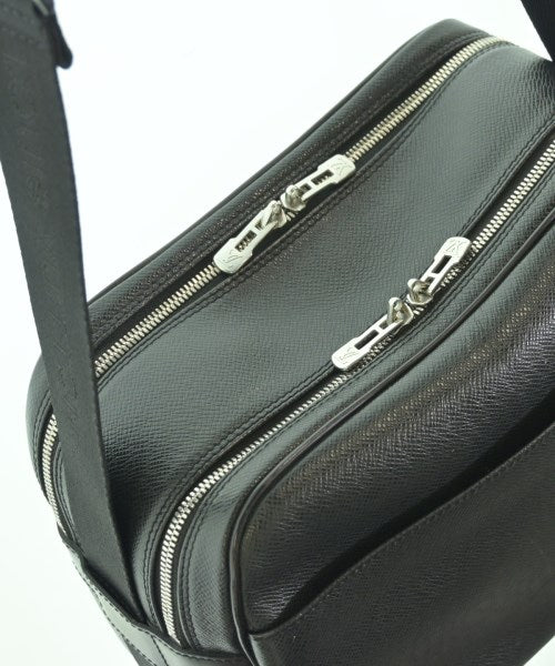 LOUIS VUITTON กระเป๋าสะพาย