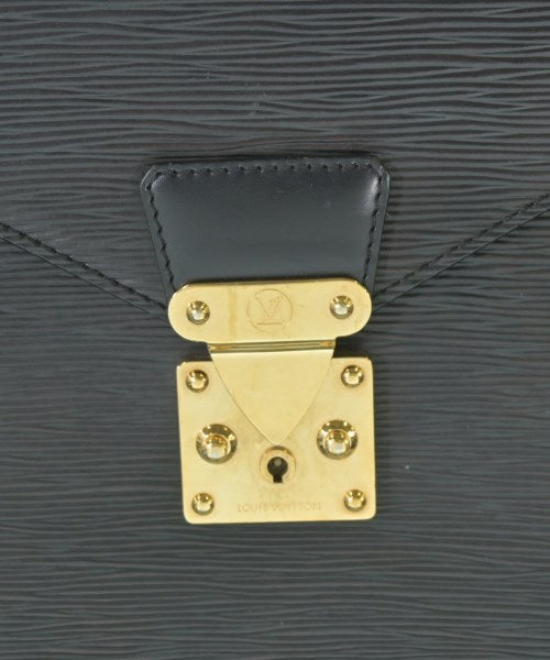 LOUIS VUITTON กระเป๋าธุรกิจ