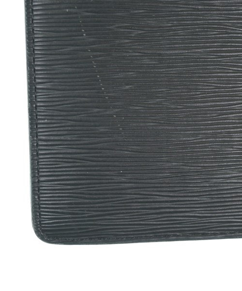 LOUIS VUITTON กระเป๋าธุรกิจ