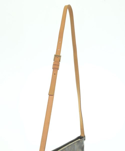 LOUIS VUITTON กระเป๋าสะพาย