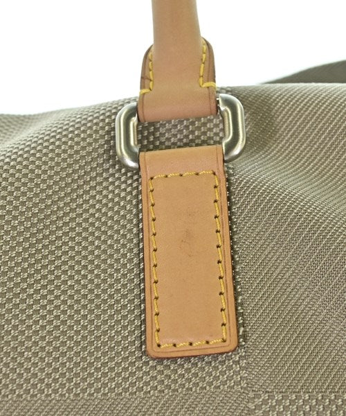 LOUIS VUITTON กระเป๋าใส่อุปกรณ์ขนาดใหญ่