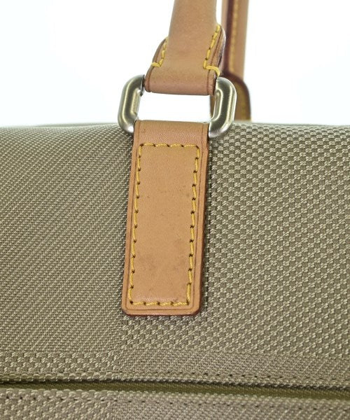 LOUIS VUITTON กระเป๋าใส่อุปกรณ์ขนาดใหญ่
