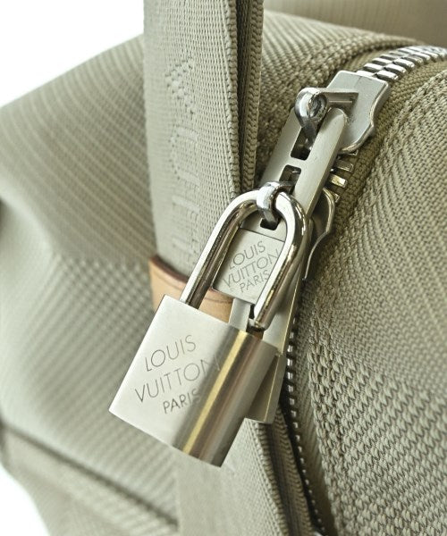 LOUIS VUITTON กระเป๋าใส่อุปกรณ์ขนาดใหญ่