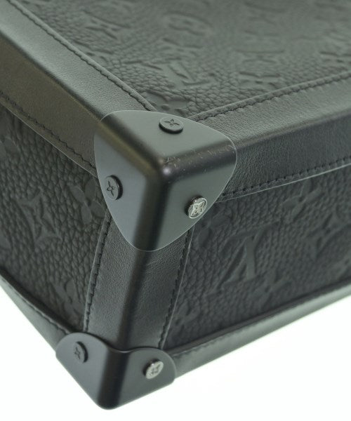 LOUIS VUITTON กระเป๋าสะพาย