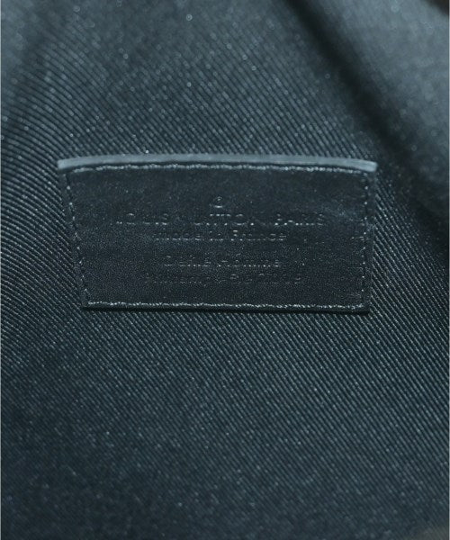 LOUIS VUITTON กระเป๋าสะพาย