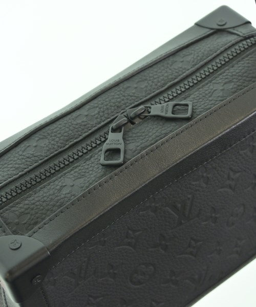 LOUIS VUITTON กระเป๋าสะพาย