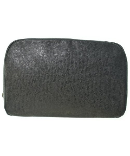 LOUIS VUITTON คลัตช์