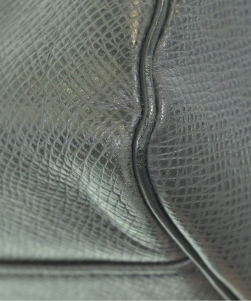 LOUIS VUITTON คลัตช์