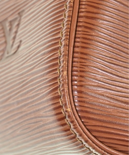LOUIS VUITTON กระเป๋าใส่อุปกรณ์ขนาดใหญ่