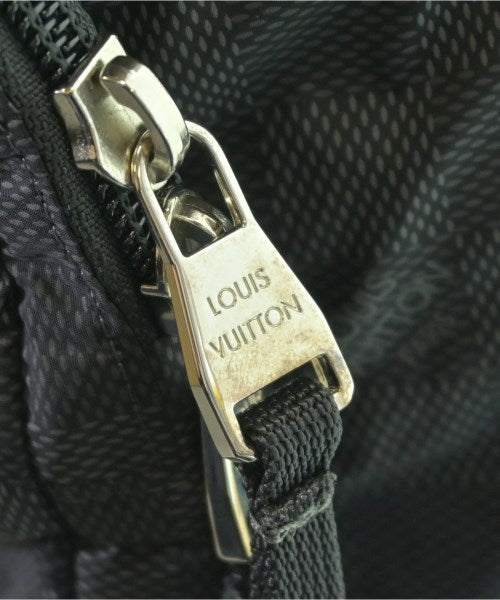 LOUIS VUITTON เป้สะพายหลัง
