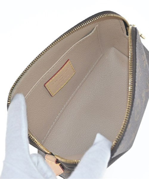 LOUIS VUITTON กระเป๋า
