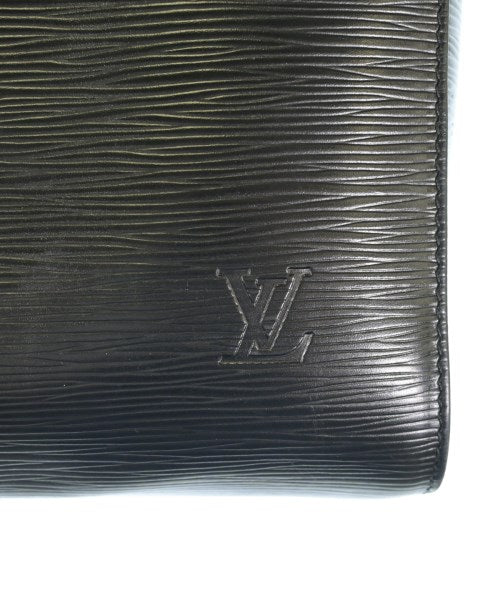 LOUIS VUITTON กระเป๋าใส่อุปกรณ์ขนาดใหญ่