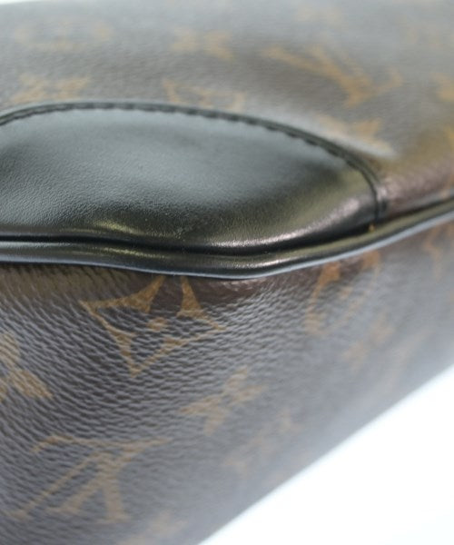 LOUIS VUITTON กระเป๋าสะพาย
