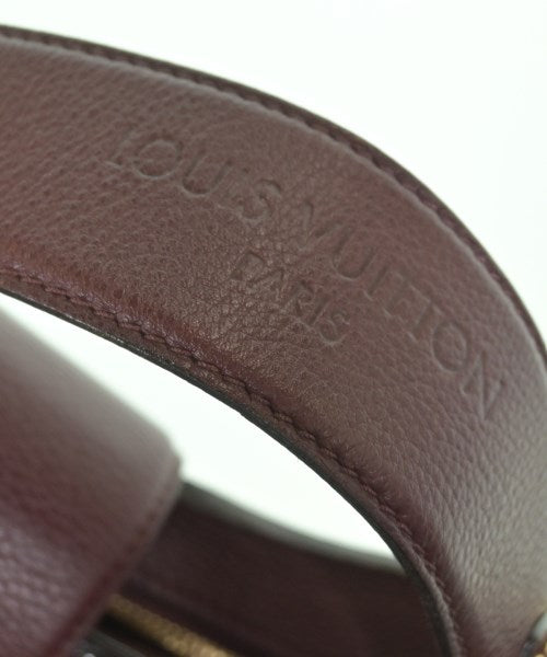 LOUIS VUITTON กระเป๋าสะพาย