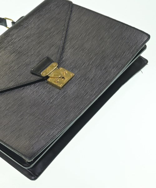 LOUIS VUITTON กระเป๋าธุรกิจ