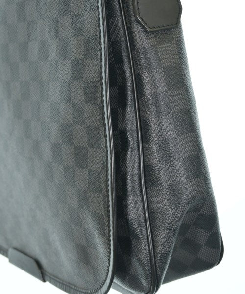 LOUIS VUITTON กระเป๋าสะพายข้าง