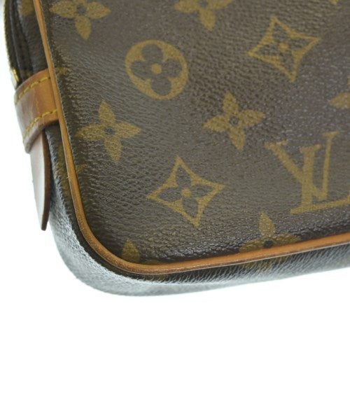 LOUIS VUITTON กระเป๋าสะพาย