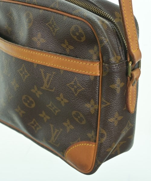 LOUIS VUITTON กระเป๋าสะพาย